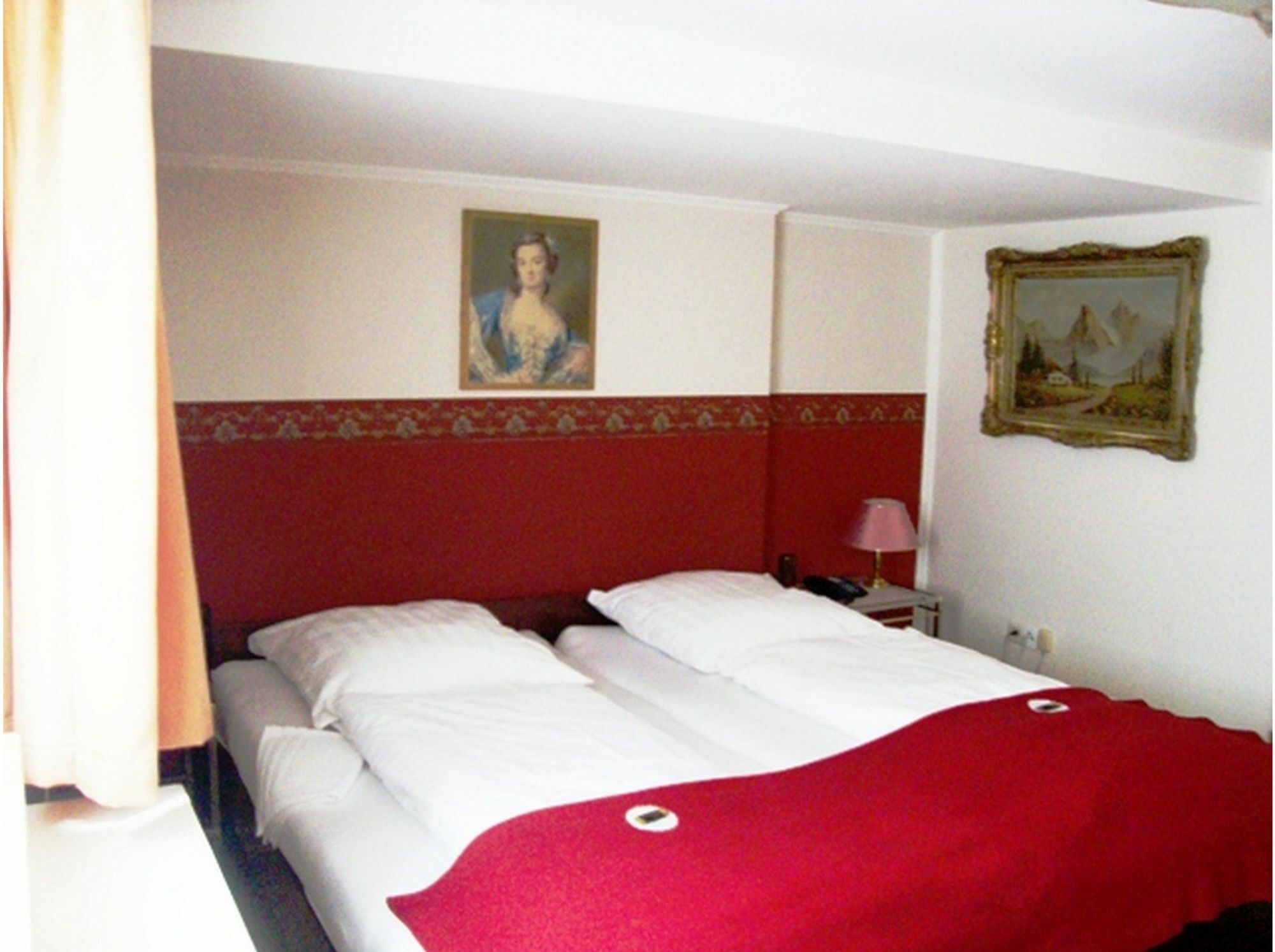 Haus Mooren, Hotel Garni Düsseldorf Eksteriør billede